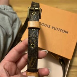 Louis Vuitton Bandoulière strap